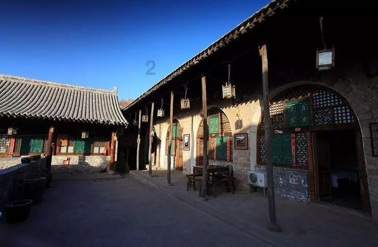 上海陈佩秋公益基金会发起这场募捐,关爱云南困境儿童
